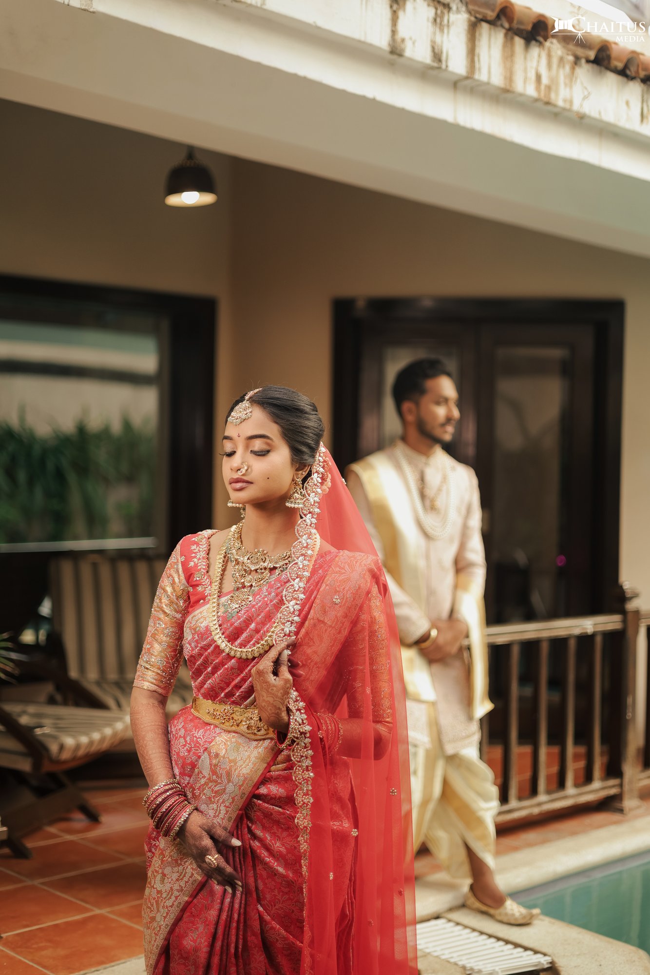Bride portrait by Chaitus Media
